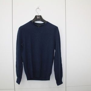 banana republic  marino wool sweater